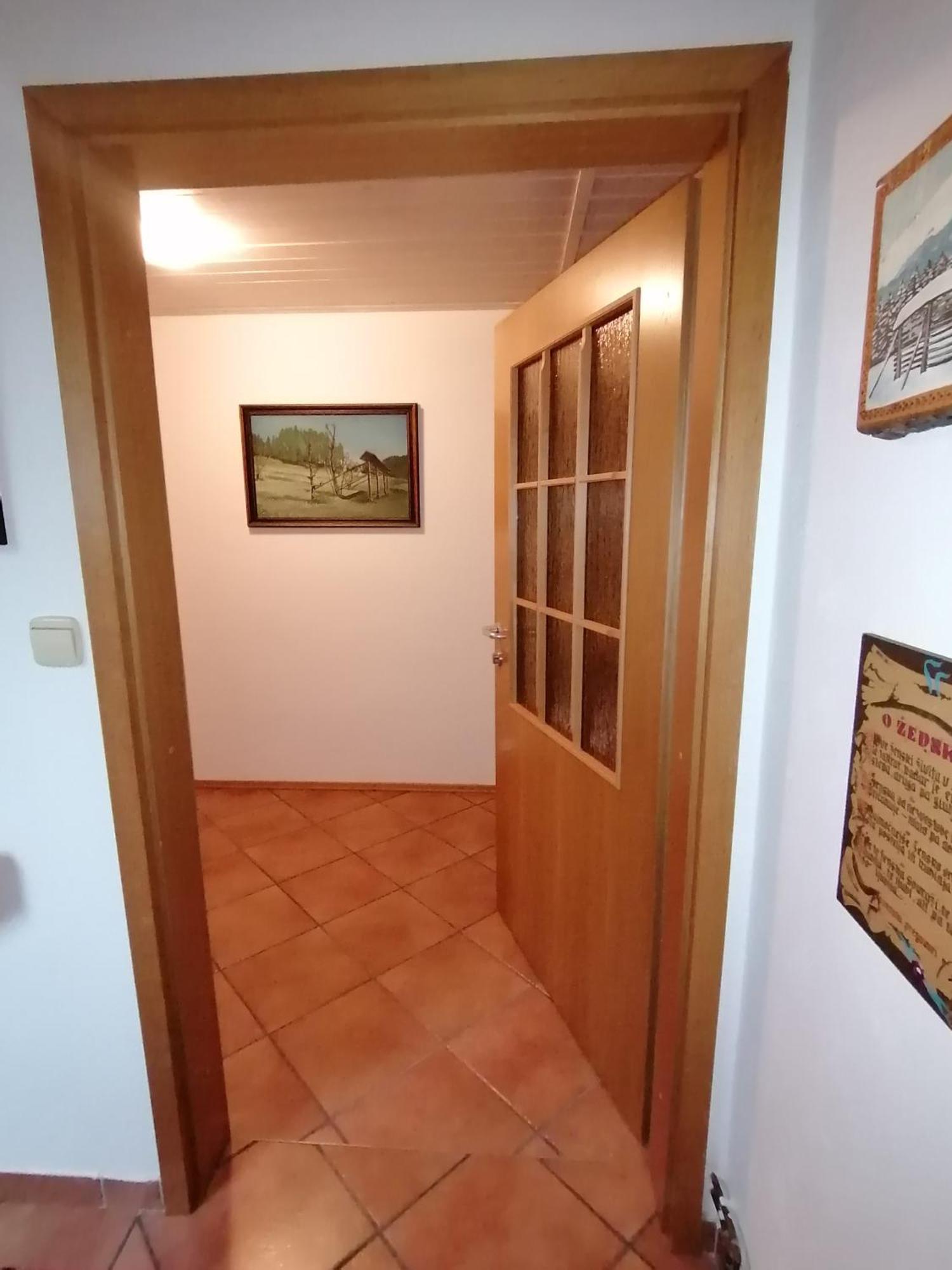 Apartma Cvrsta Trojka Jesenice Εξωτερικό φωτογραφία