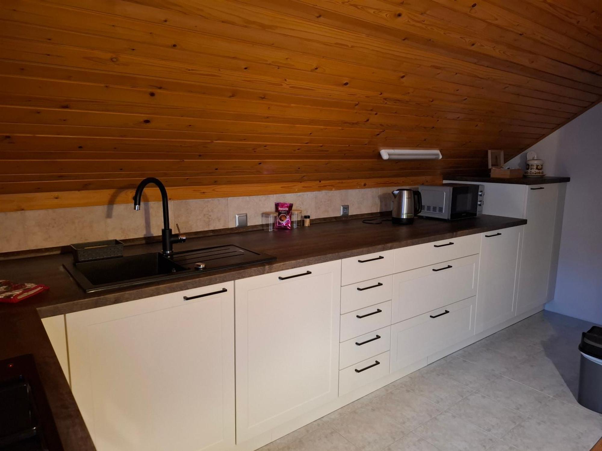 Apartma Cvrsta Trojka Jesenice Εξωτερικό φωτογραφία